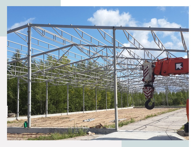 Строительство конюшен в Лесной от 624 руб. под ключ