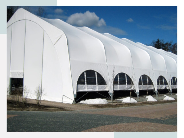 Каркасно-тентовые сооружения в лесном